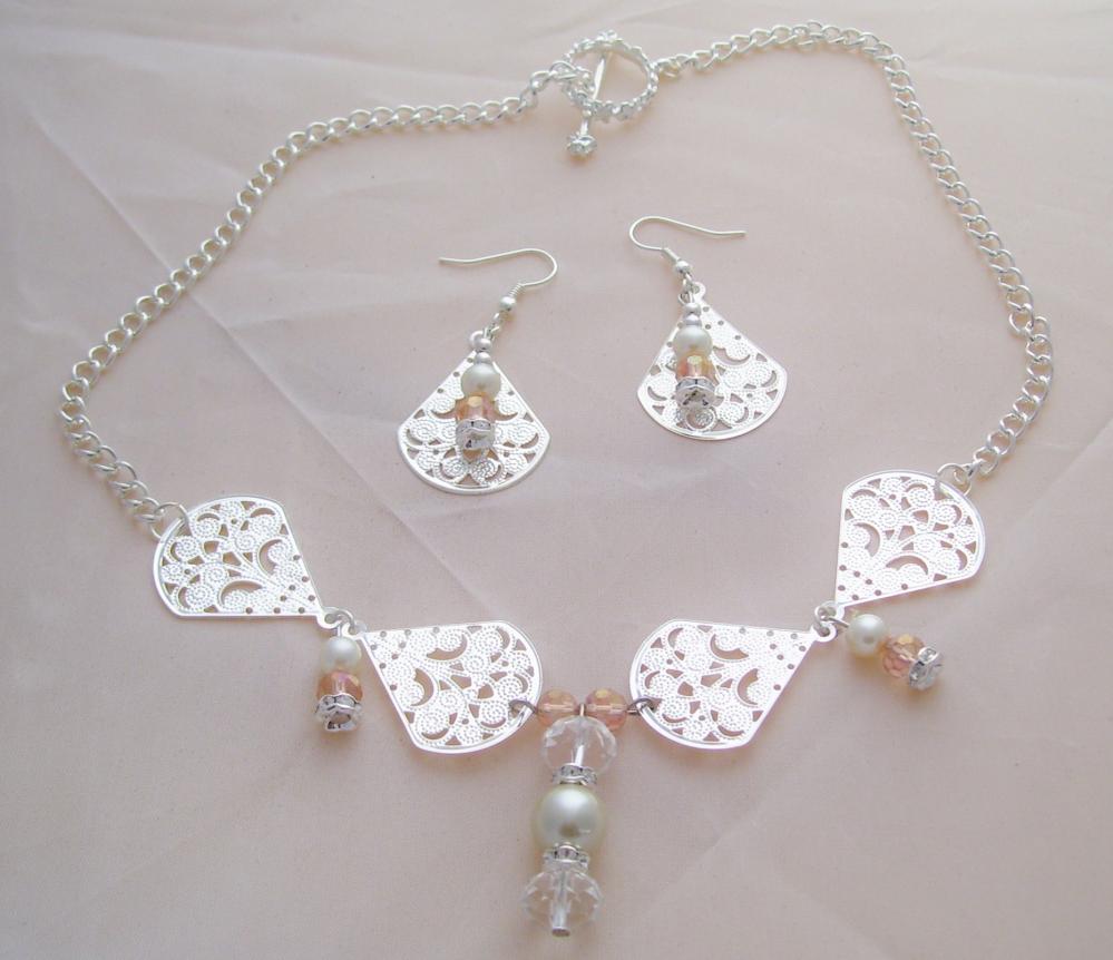 Elegant Silver & Crystal Necklace Set